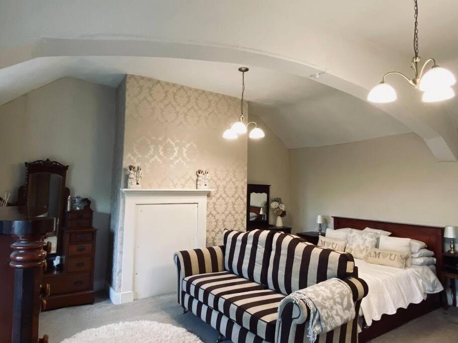 Farmhouse Cottage Set In Beautiful Countryside Oswestry Dış mekan fotoğraf